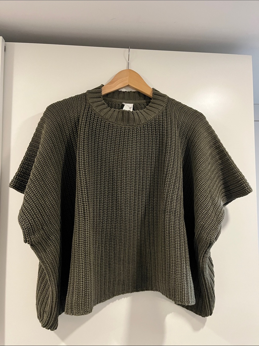 Kowtow Olive Green Chunky Knit Women's Sweater